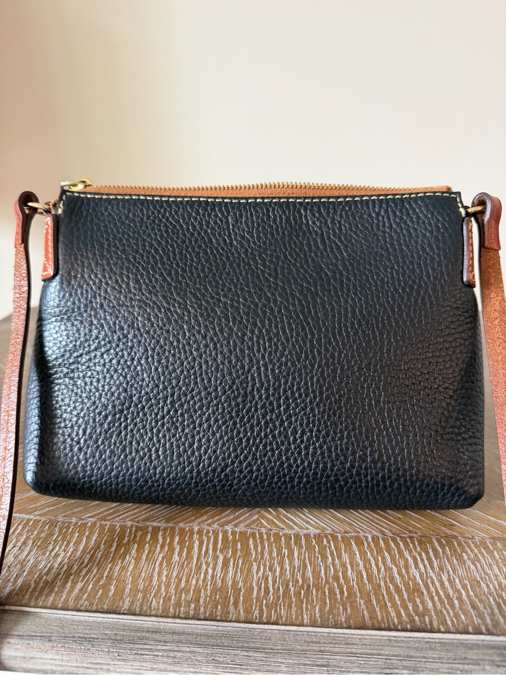 Dooney & Bourke Leather Crossbody Purse - Picture 2 of 10